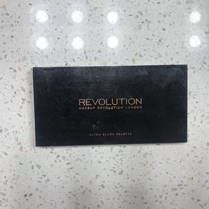 Makeup Revolution Ultra Blush Palette